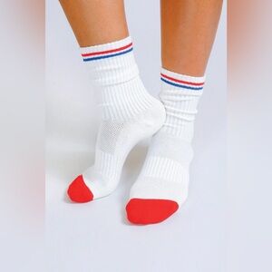 NWT Tailored Union Basal Crew Socks OS